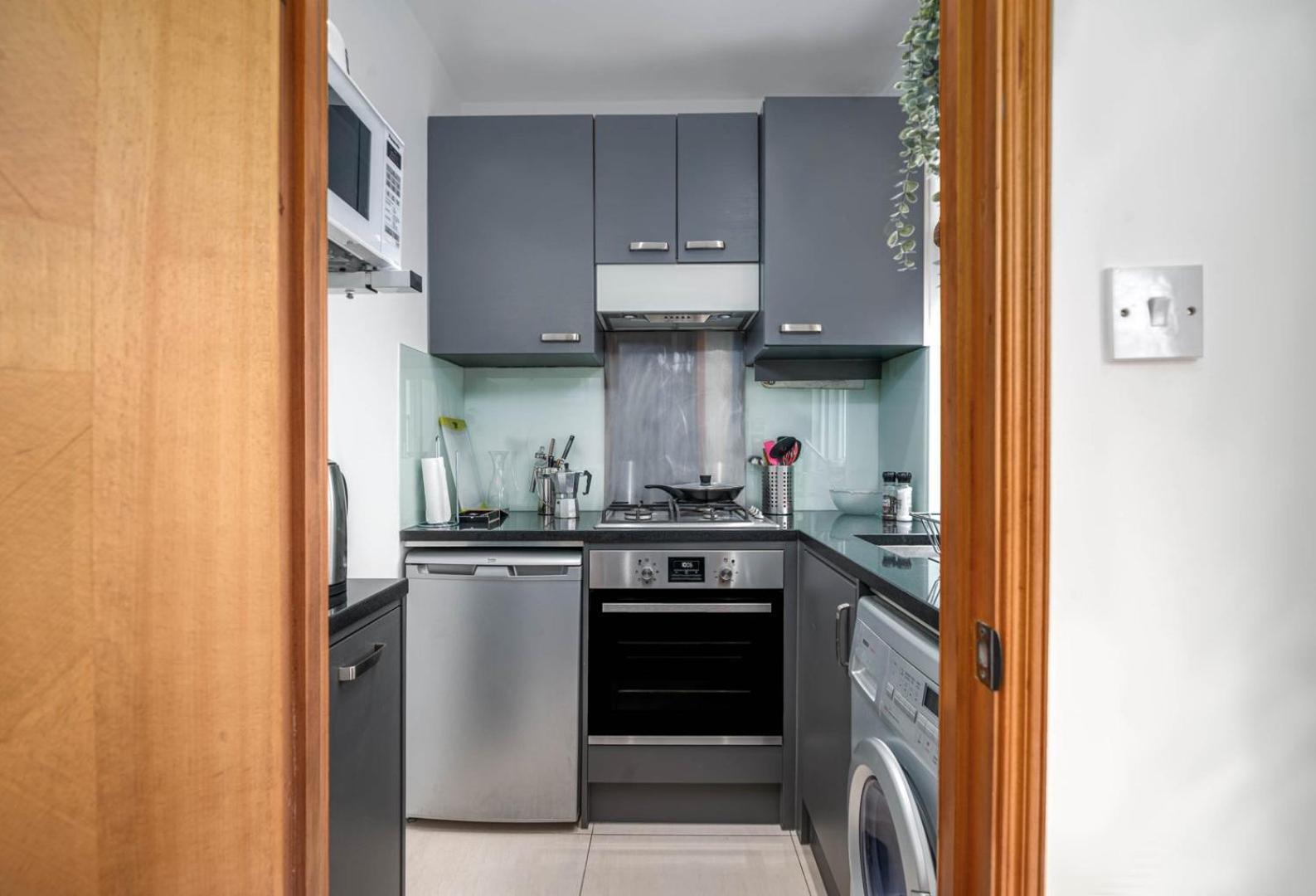 Guestready - Central Converted Mews In Bayswater Apartment London Ngoại thất bức ảnh